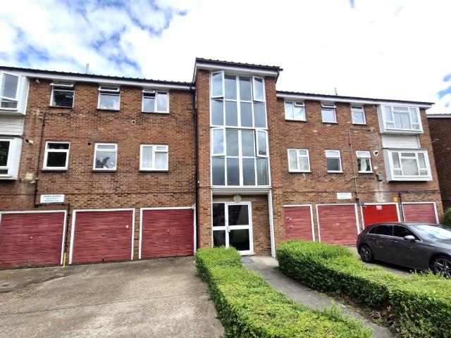 Apartment for rent in Thamesmead, Isle Of Man