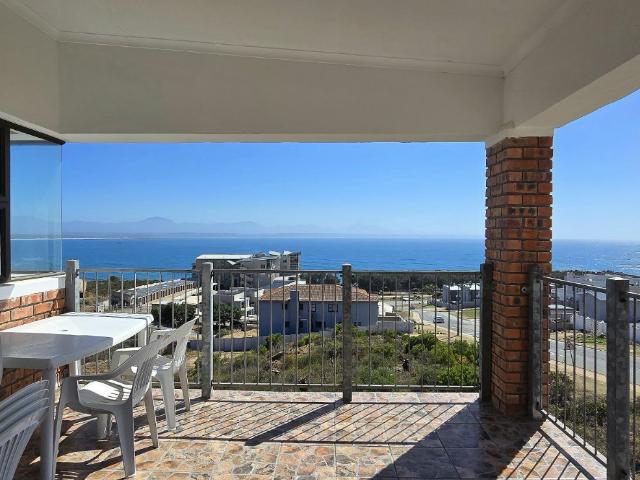 Apartment for rent in Groot Brak Rivier, Western Cape