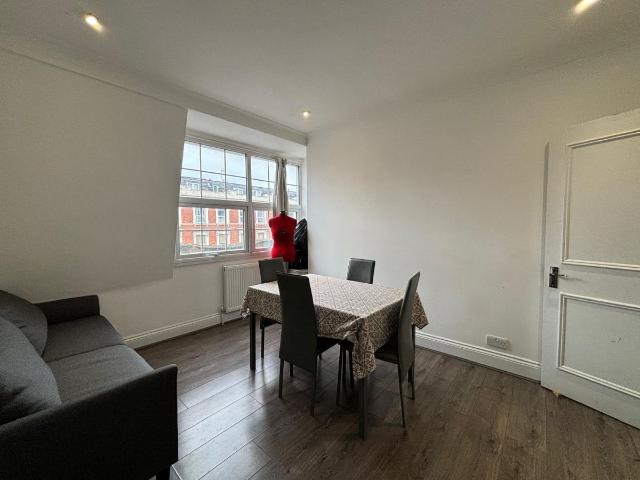 Apartment for rent in Kilburn, Greater London