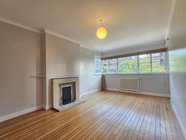 Apartment for rent in Herne Hill, Greater London