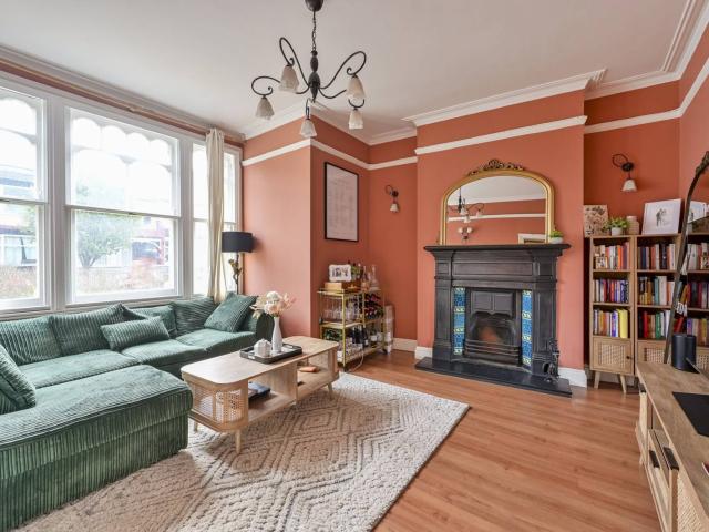 Apartment for rent in London Borough of Merton, Greater London