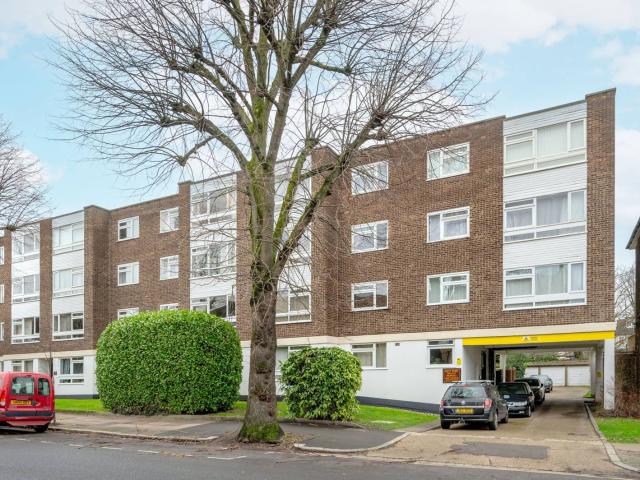 Apartment for rent in London Borough of Ealing, Perivale