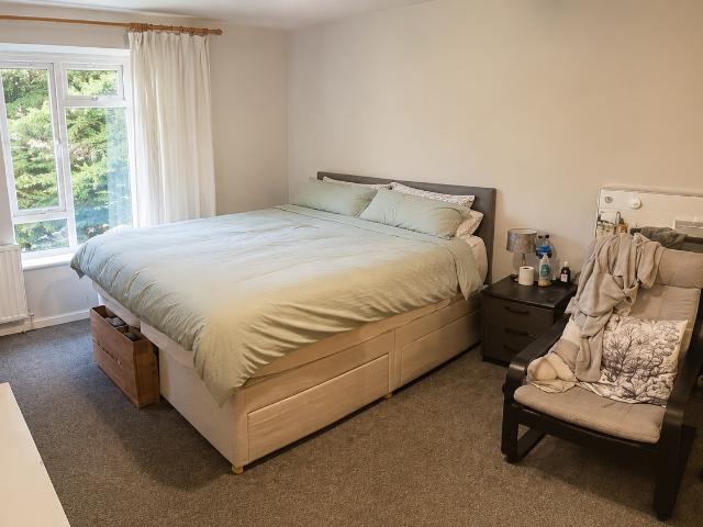 Apartment for rent in West Hendon, The Hyde
