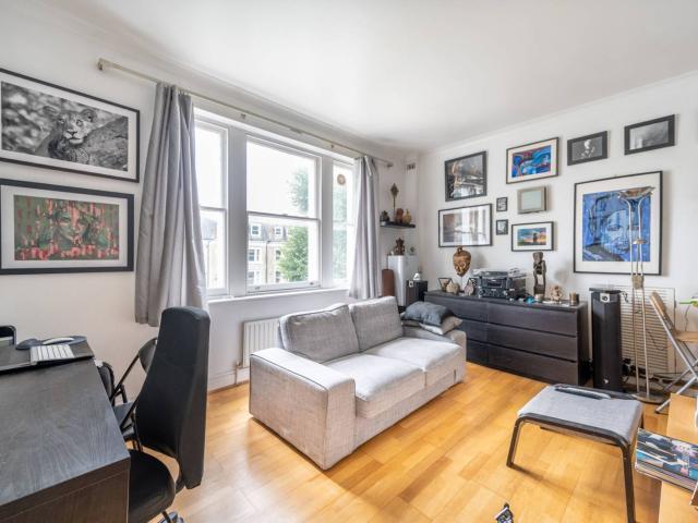 Apartment for rent in Notting Hill, Isle Of Man
