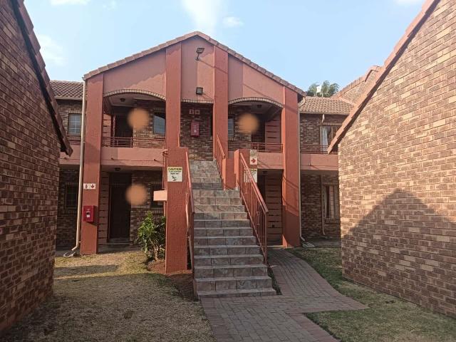 Apartment for sale in Waterkloof, Gauteng
