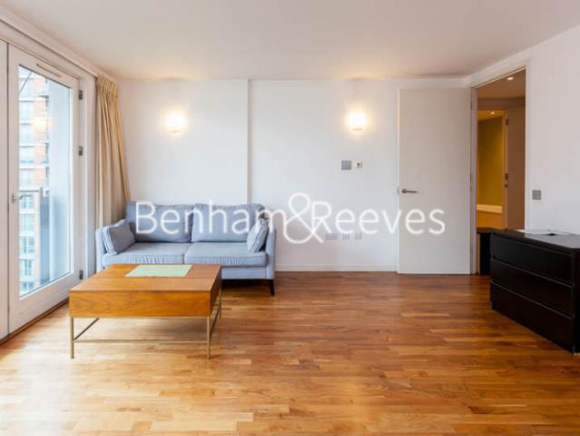 Apartment for rent in New Providence Wharf, Greater London