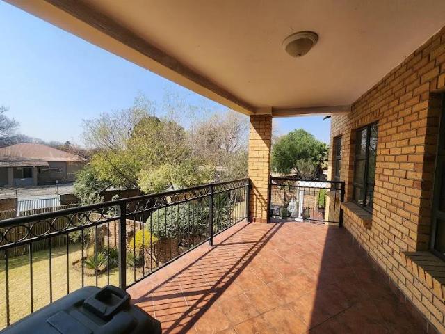 Apartment for rent in Farrarmere, Ekurhuleni