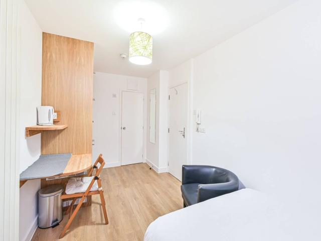 Studio for rent in Cat Hill, Isle Of Man