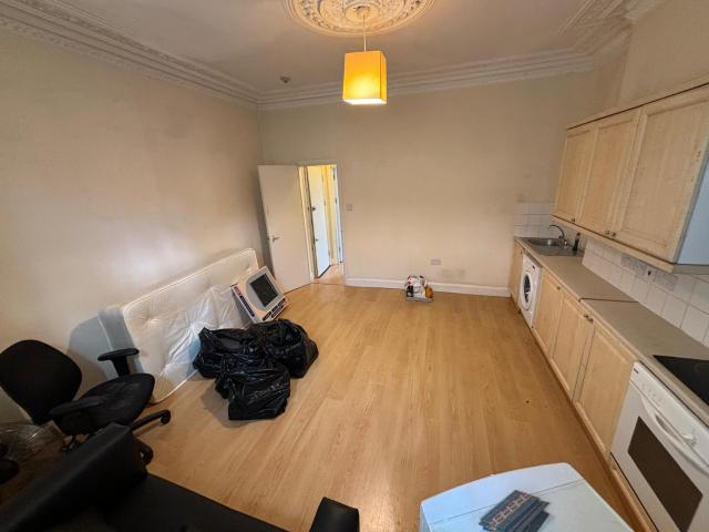 Apartment for rent in Stroud Green, Greater London