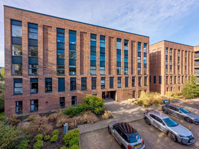 Apartment for rent in Ibroxholm, Glasgow
