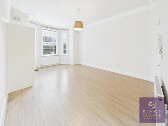 Apartment for rent in Colney Hatch, Isle Of Man