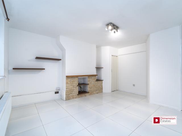 Apartment for rent in Victoria Park Village, Greater London