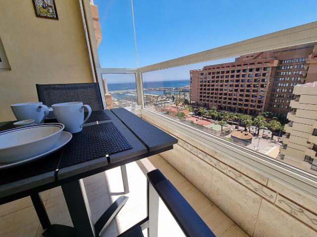 Apartamento en alquiler en Dos Hermanas, Costa del Sol