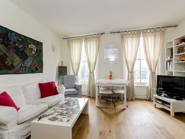 Apartment for rent in Wandon Estate, Greater London