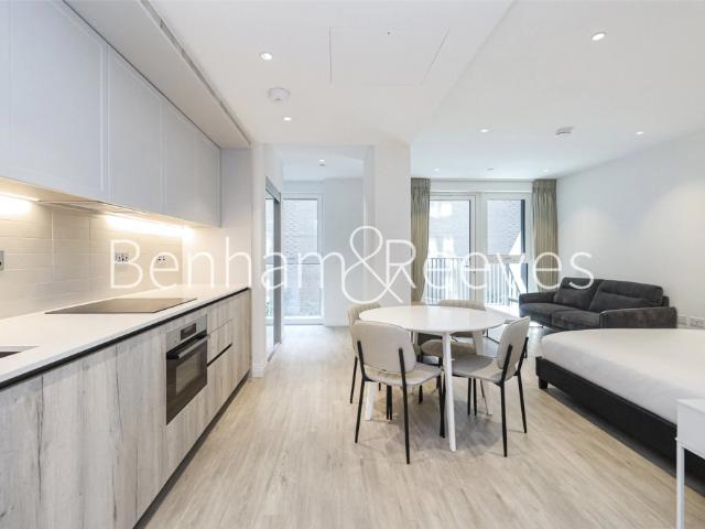 Studio for rent in Oval, Greater London