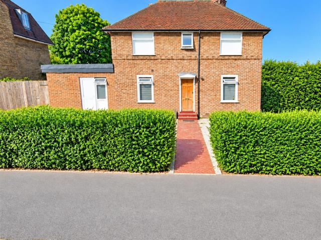 Apartment for rent in Victoria, Greater London
