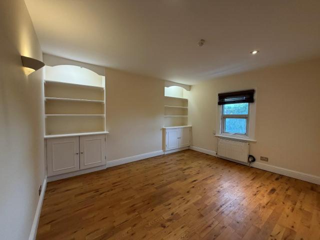 Apartment for rent in London Borough of Ealing, Greater London