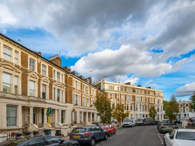 Apartment for rent in Kensal Town, Greater London