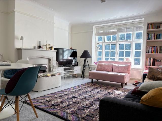 Apartment for rent in Golders Green, Greater London