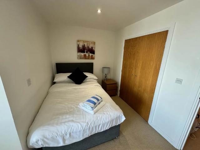 Apartment for rent in Falcon Lodge, Wales