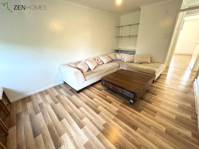Apartment for rent in Stamford Hill, Greater London
