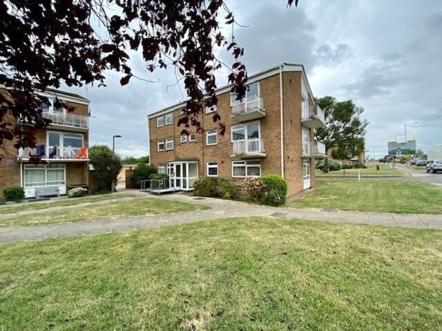 Apartment for rent in Coppice, Aylesbury
