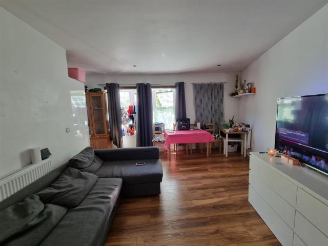 Apartment for rent in London Borough of Croydon, Thornton Heath