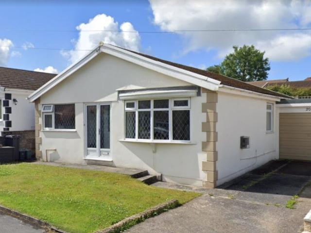 Apartment for rent in Cimla, Neath