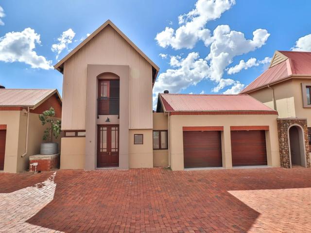 Apartment for rent in Tshwane Ward 57, Centurion