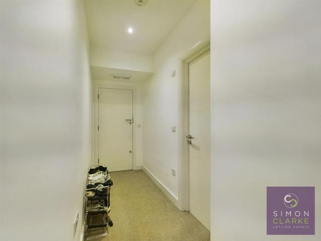 Apartment for rent in London Borough of Barnet, Greater London