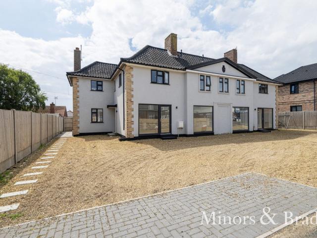 Apartment for rent in Stokesby, Norfolk