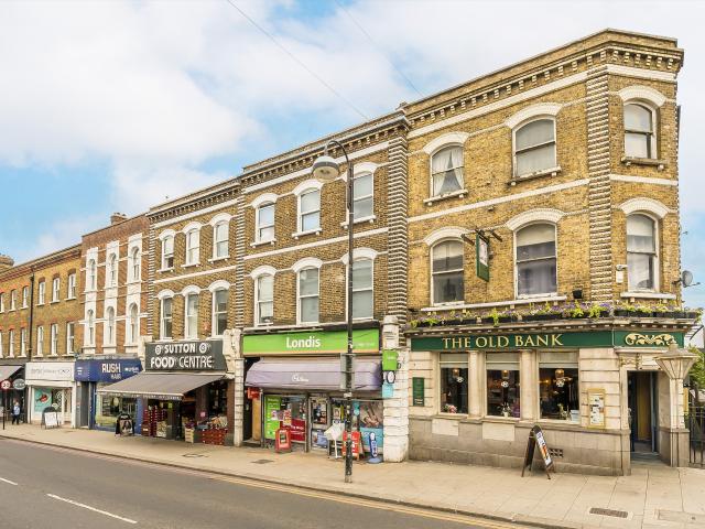 Apartment for rent in London Borough of Sutton, Greater London