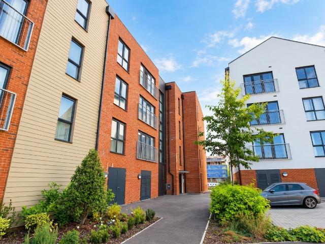 Apartment for rent in The Waterfront, Gloucester