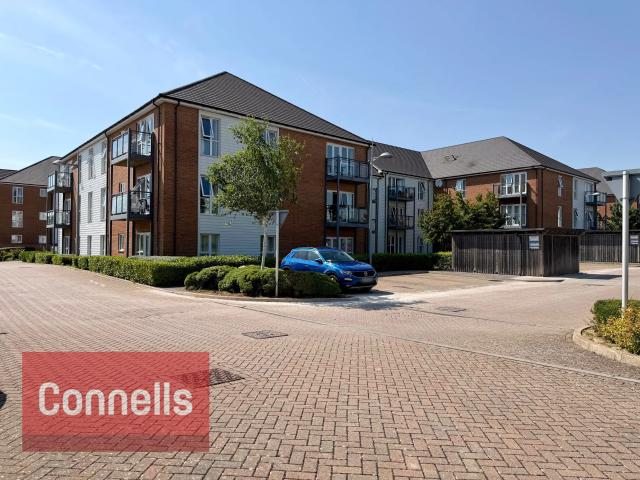 Apartment for rent in Kilnwood Vale, Horsham