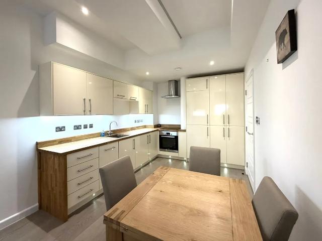 Apartment for rent in The Meadows, Haddon