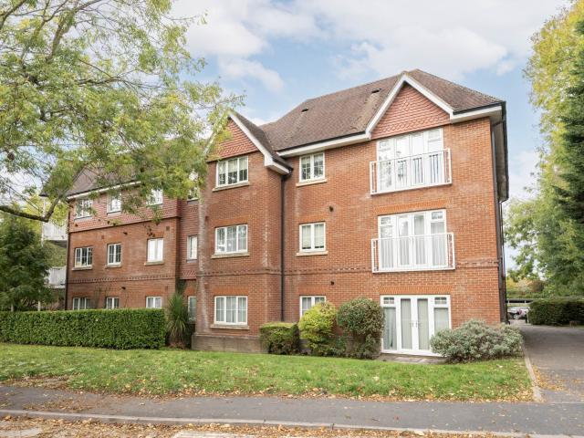 Apartment for rent in Littlehaven, Horsham