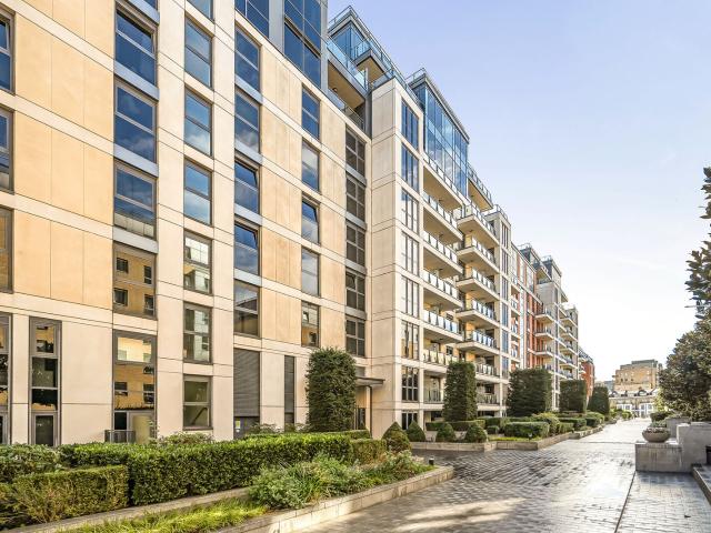 Apartment for rent in Imperial Wharf, Greater London