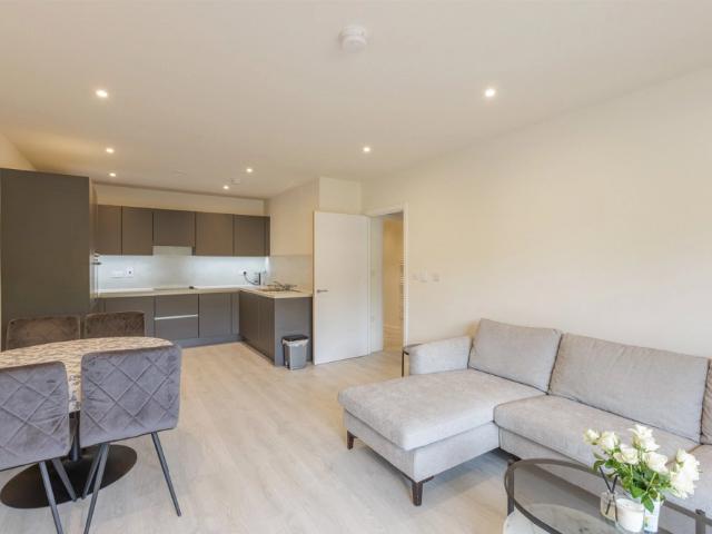 Apartment for rent in West Finchley, Greater London