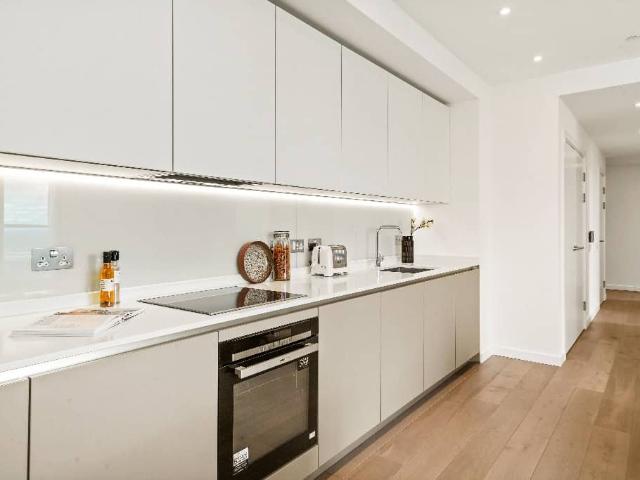 Apartment for rent in Stratford Marsh, Greater London