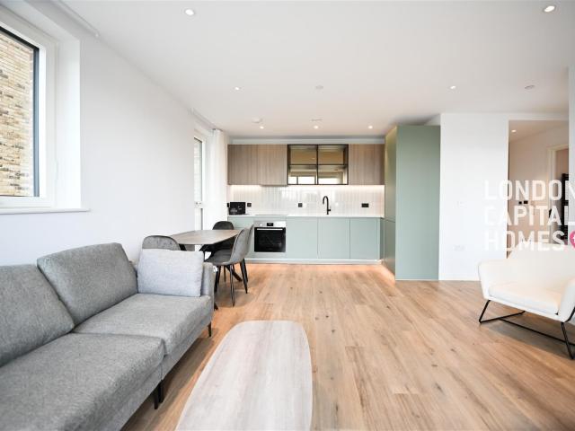 Apartment for rent in London Borough of Ealing, Greater London