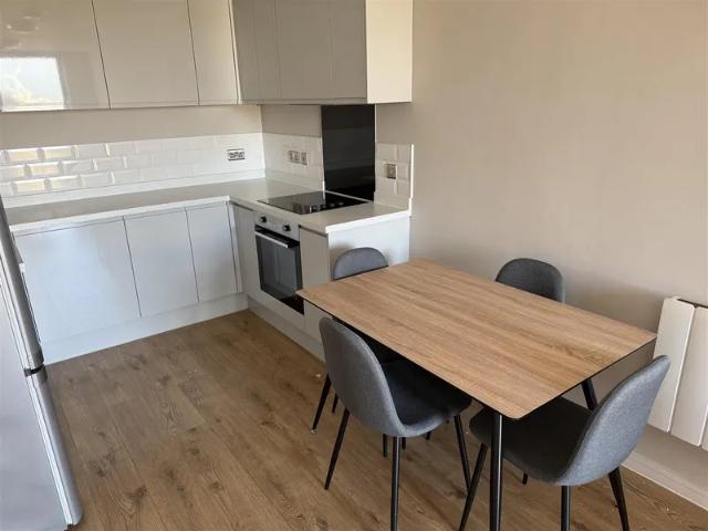 Apartment for rent in Calderstones