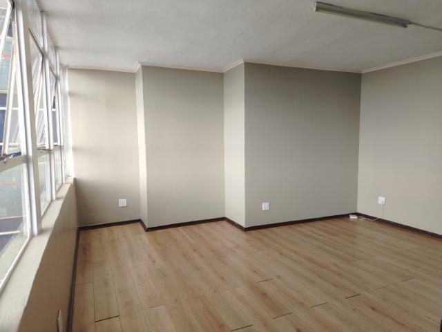 Apartment for sale in Vosloorus, Gauteng