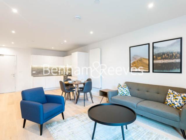 Apartment for rent in Silvertown, Greater London