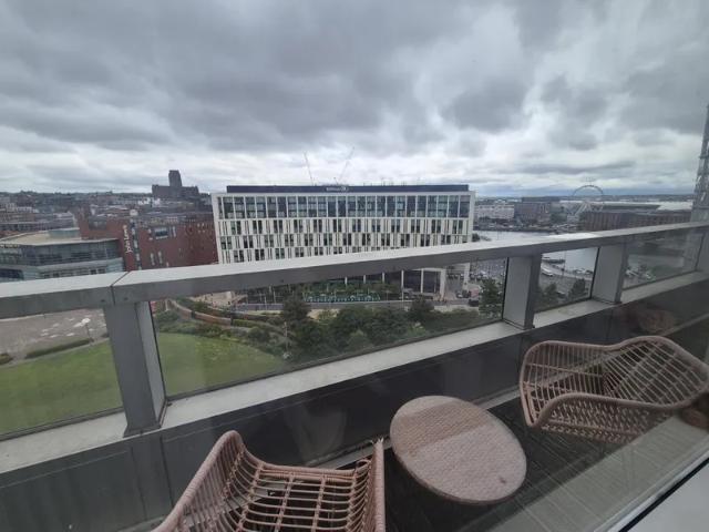 Apartment for rent in Waterfront, Calderstones