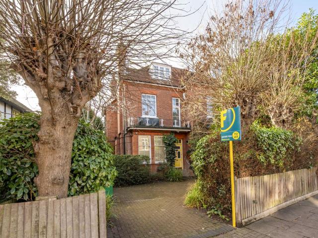 Apartment for rent in London Borough of Wandsworth, Greater London