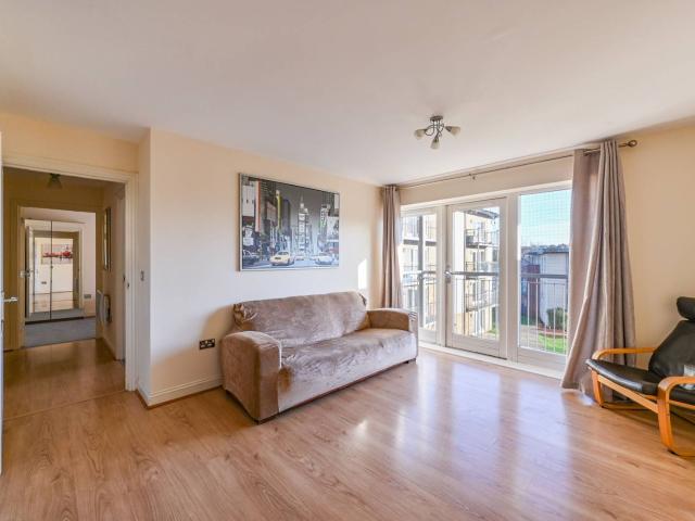 Apartment for rent in Sudbury, Greater London