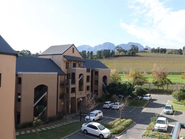 Apartment for rent in Stellenbosch, Stellenbosch Local Municipality