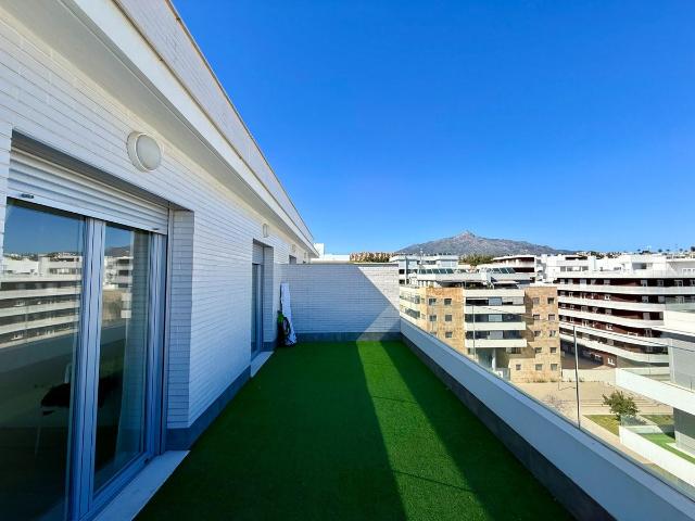 Apartamento en alquiler en Nueva Andalucía, Costa del Sol Occidental