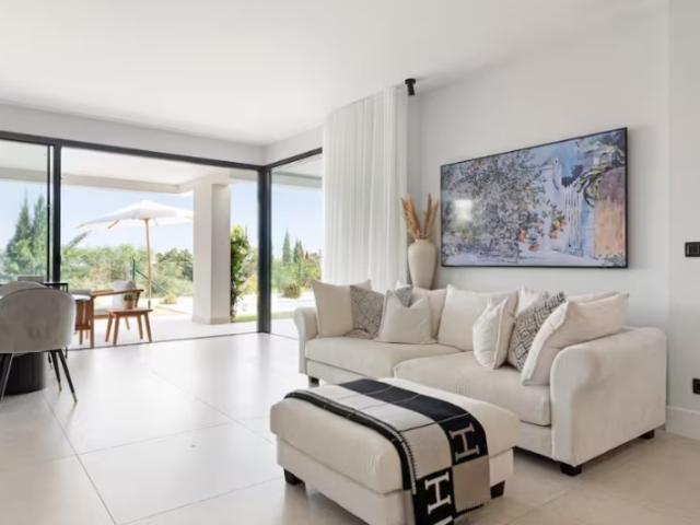 Apartamento en alquiler en Benahavís, La Quinta