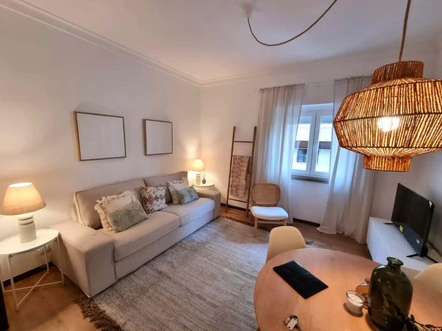 Apartamento alugar em Estrela, Lisboa